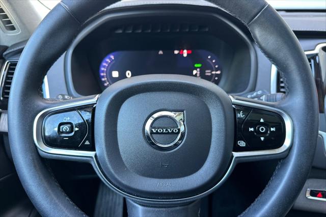 2023 Volvo XC90 Recharge T8 Ultimate Bright Theme 7-Seater