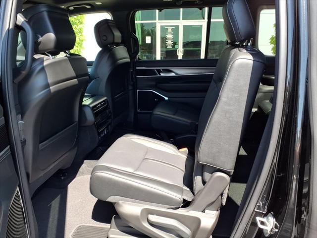 2026 Jeep Grand Wagoneer Limited Reserve 4x4