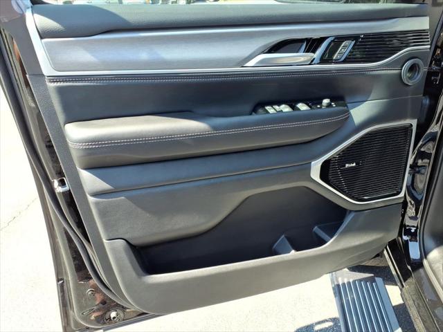 2026 Jeep Grand Wagoneer Limited Reserve 4x4
