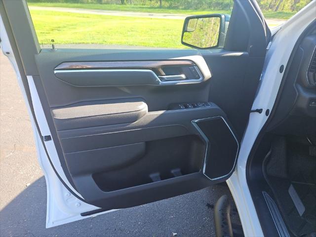 2026 Chevrolet Silverado 1500 4WD Crew Cab Short Bed RST