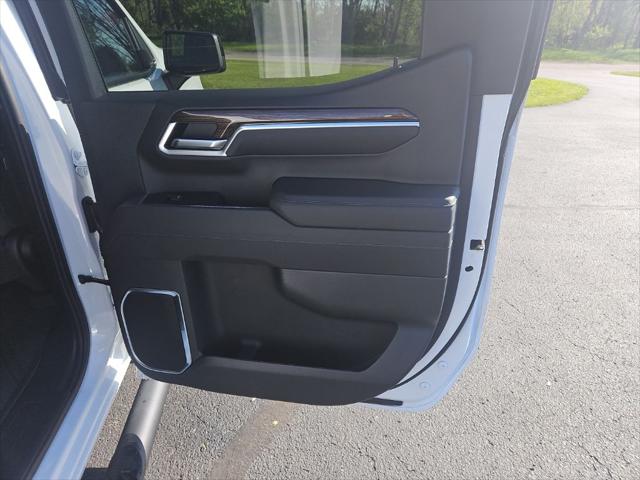 2026 Chevrolet Silverado 1500 4WD Crew Cab Short Bed RST