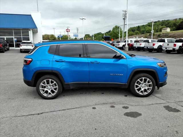2022 Jeep Compass Latitude Lux 4x4