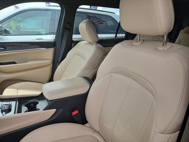 2024 Jeep Grand Cherokee L Limited 4x4
