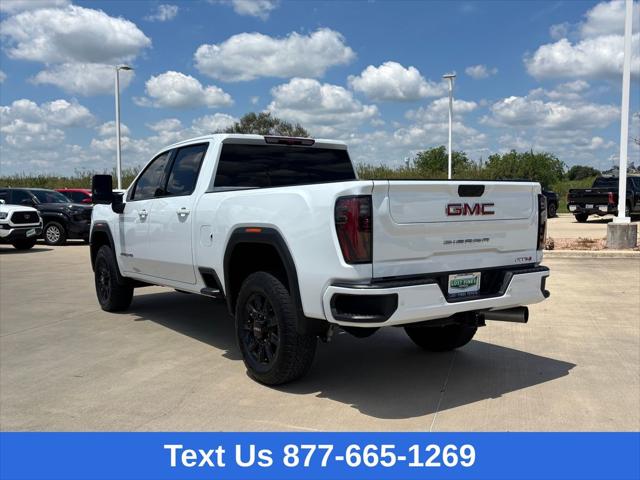 2025 GMC Sierra 2500HD 4WD Crew Cab Standard Bed AT4