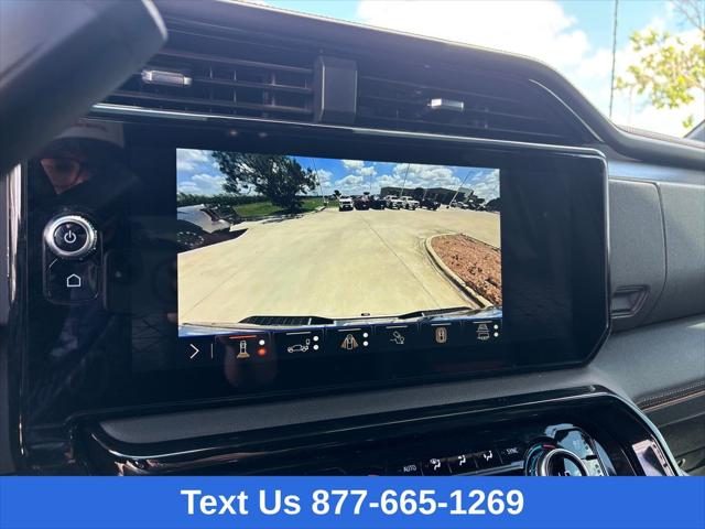 2025 GMC Sierra 2500HD 4WD Crew Cab Standard Bed AT4