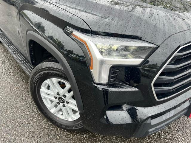 2023 Toyota Sequoia SR5