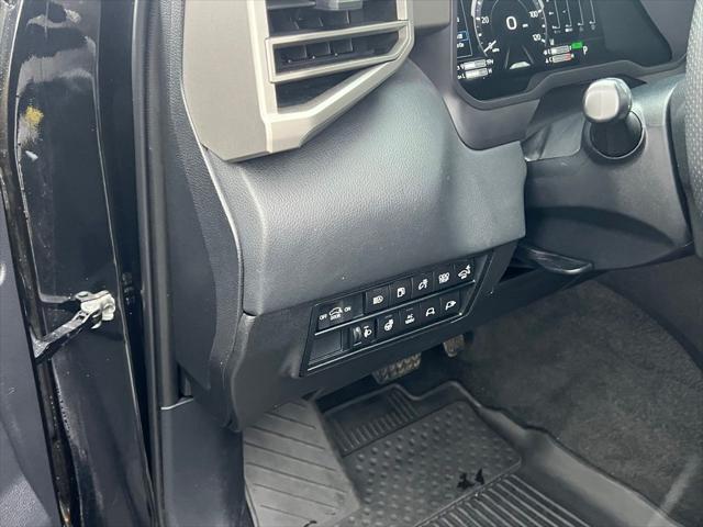 2023 Toyota Sequoia SR5