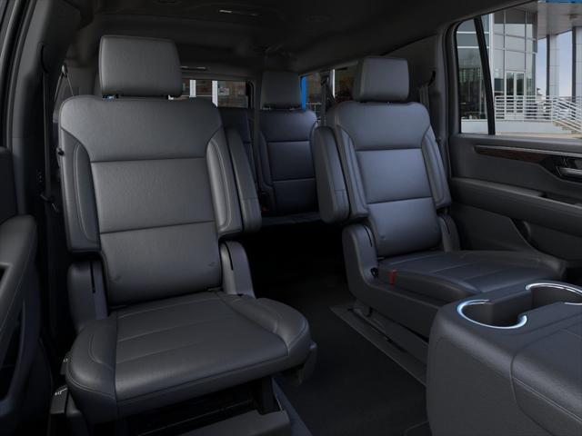 2026 Chevrolet Suburban LT, 4WD