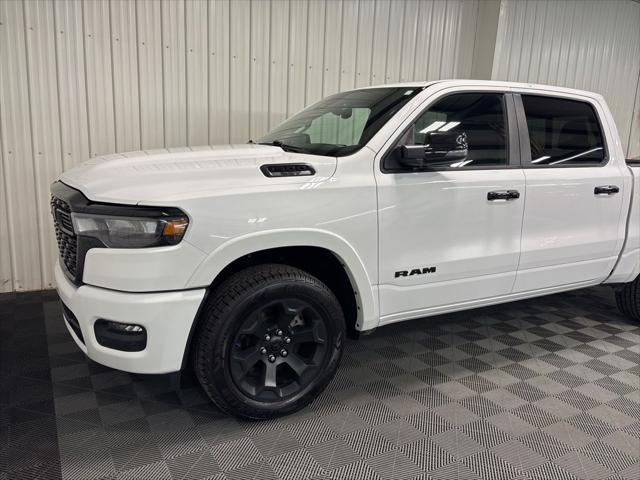 2025 Ram 1500 Big Horn Crew Cab 4x4 57 Box