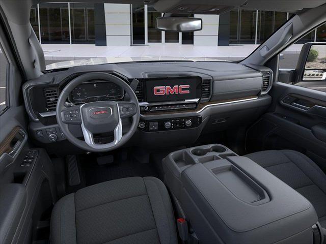 2026 GMC Sierra 2500HD Crew Cab, Standard Bed, SLE, 4WD