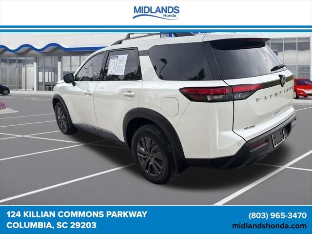 2022 Nissan Pathfinder SV 4WD
