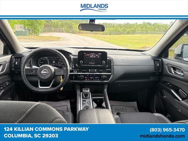 2022 Nissan Pathfinder SV 4WD