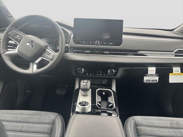 2026 Mitsubishi Outlander LE 1.5T 2WD