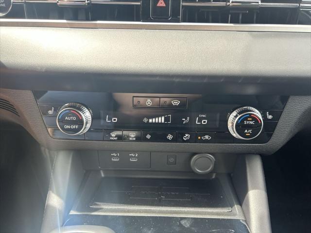 2026 Mitsubishi Outlander LE 1.5T S-AWC