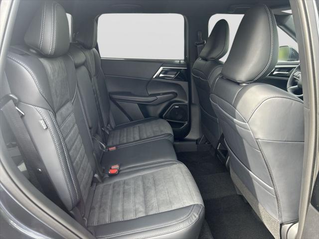 2026 Mitsubishi Outlander LE 1.5T S-AWC