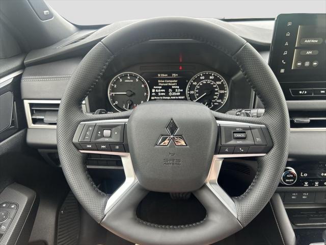 2026 Mitsubishi Outlander LE 1.5T S-AWC