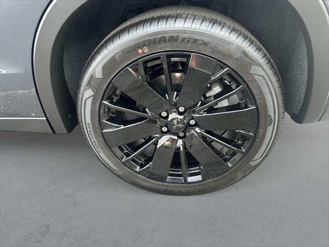 2026 Mitsubishi Outlander LE 1.5T S-AWC
