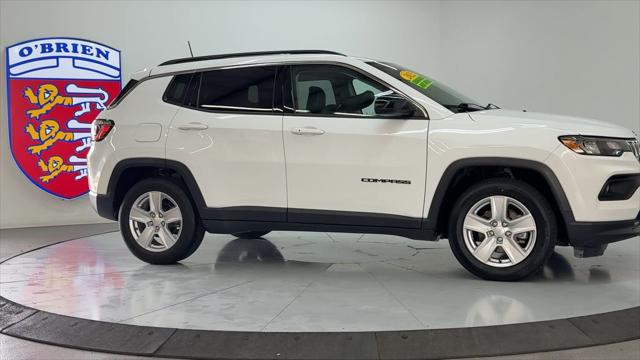 2022 Jeep Compass Latitude FWD