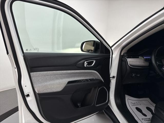 2022 Jeep Compass Latitude Lux 4x4