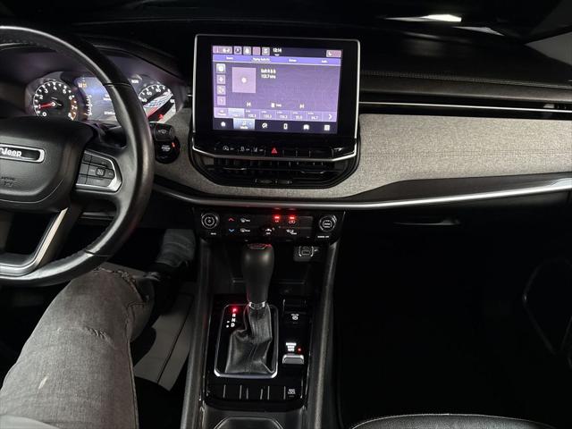 2022 Jeep Compass Latitude Lux 4x4