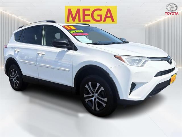 2018 Toyota RAV4 LE for sale in Moses Lake, WA