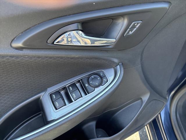2021 Chevrolet Malibu FWD LT