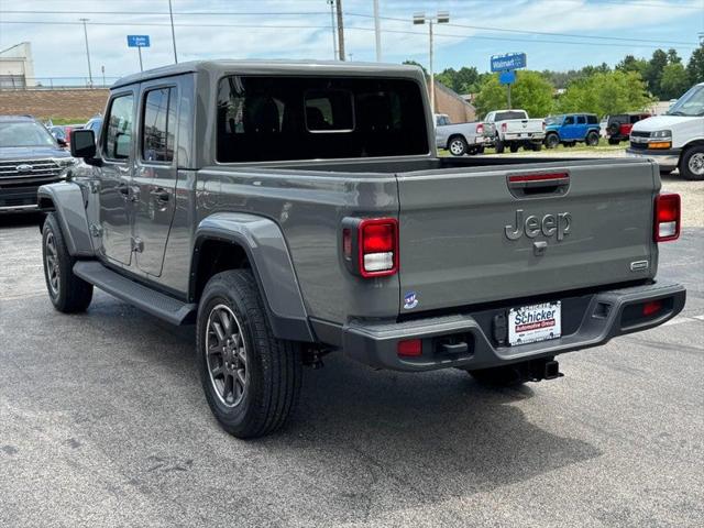 2022 Jeep Gladiator Overland