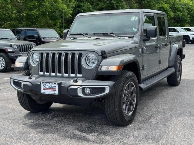 2022 Jeep Gladiator Overland