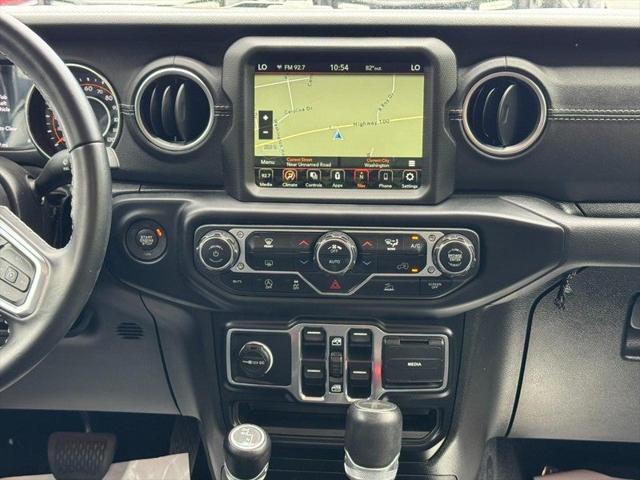 2022 Jeep Gladiator Overland