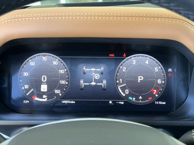 2023 Land Rover Defender 110 SE