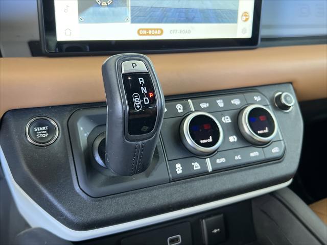 2023 Land Rover Defender 110 SE