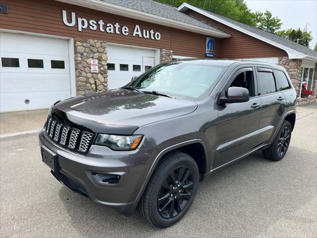 2019 Jeep Grand Cherokee Altitude 4x4 for sale in Saranac Lake, NY