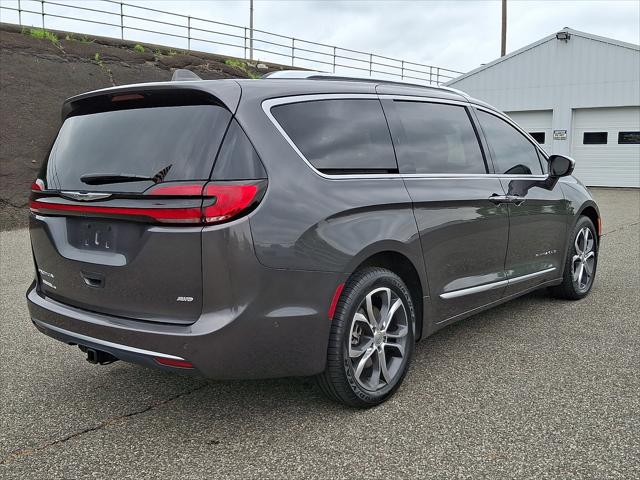 2022 Chrysler Pacifica Pinnacle AWD