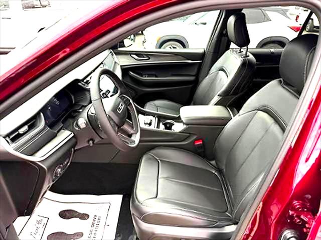 2025 Jeep Grand Cherokee Limited 4x4