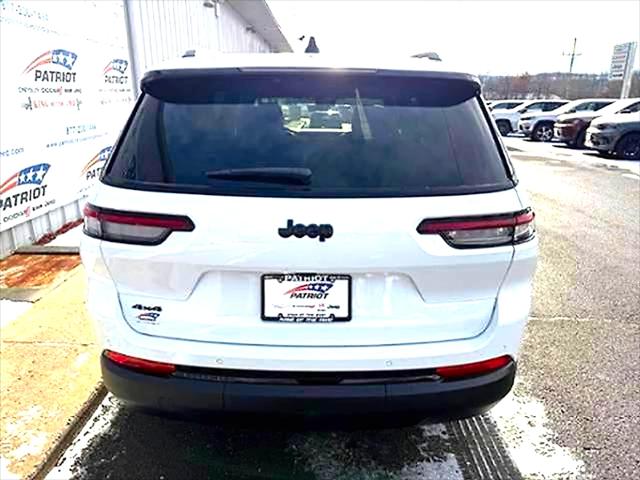 2025 Jeep Grand Cherokee L Altitude X 4x4