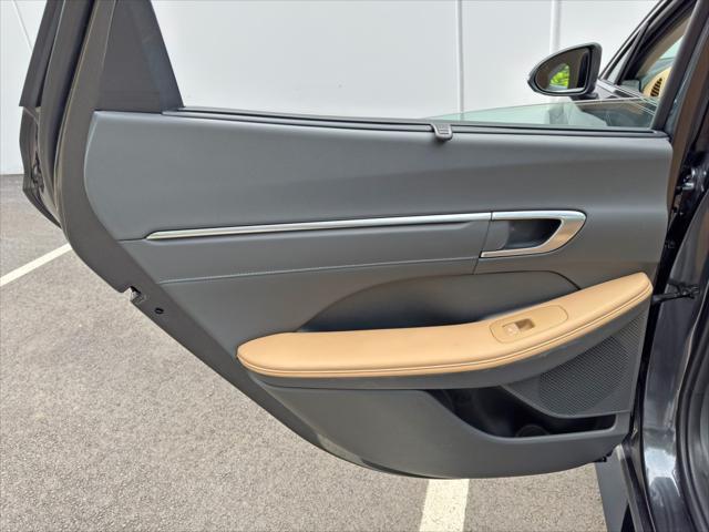 2023 Hyundai Sonata Hybrid Limited