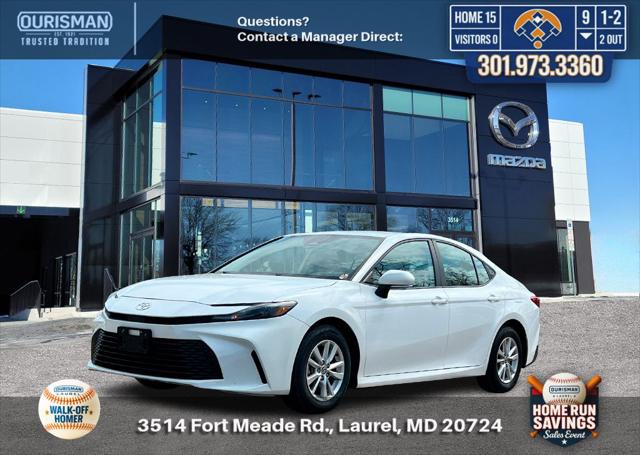 2025 Toyota Camry LE