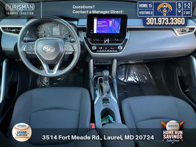 2024 Toyota Corolla Cross LE