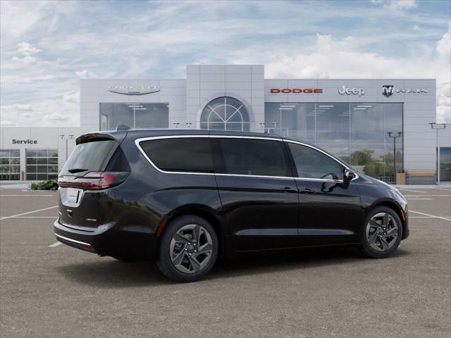 2027 Chrysler Pacifica Limited