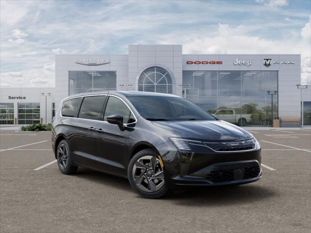 2027 Chrysler Pacifica Limited