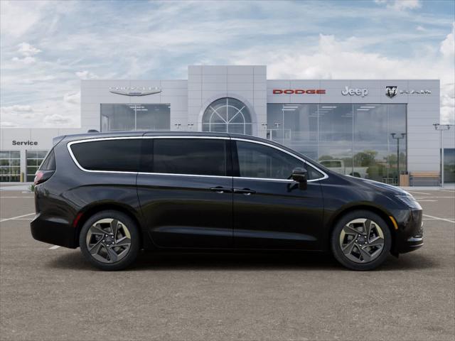 2027 Chrysler Pacifica Limited