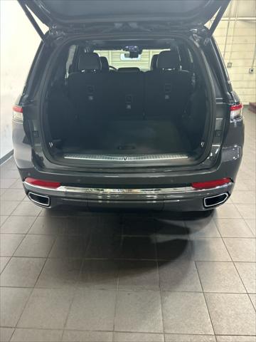 2024 Jeep Grand Cherokee Overland 4x4