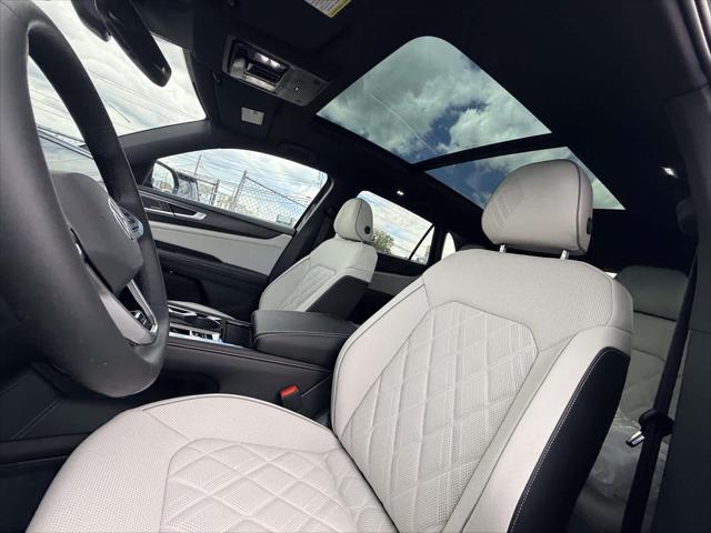 2026 Volkswagen Atlas Cross Sport SEL Premium R-Line