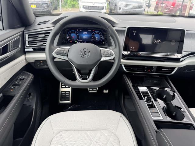 2026 Volkswagen Atlas Cross Sport SEL Premium R-Line
