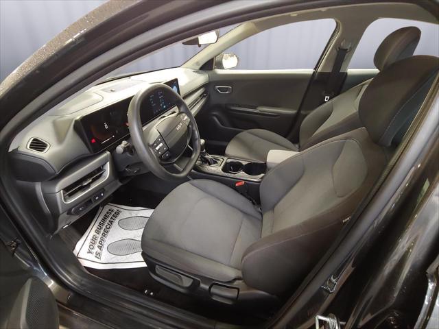 2025 Kia K4 LXS