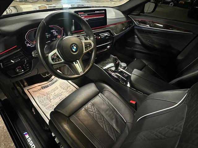 2022 BMW 5 Series M550i xDrive Sedan 4D