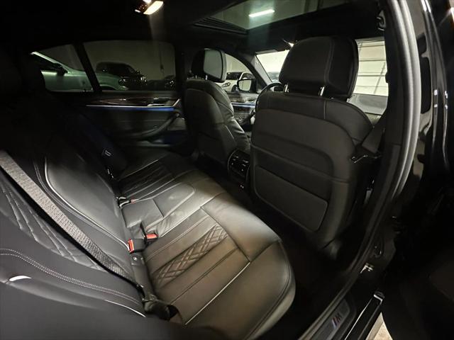 2022 BMW 5 Series M550i xDrive Sedan 4D