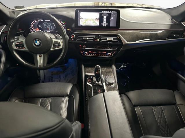 2022 BMW 5 Series M550i xDrive Sedan 4D