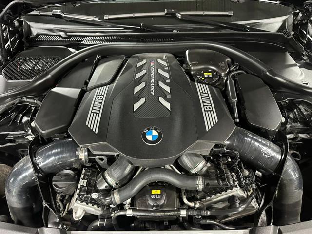 2022 BMW 5 Series M550i xDrive Sedan 4D