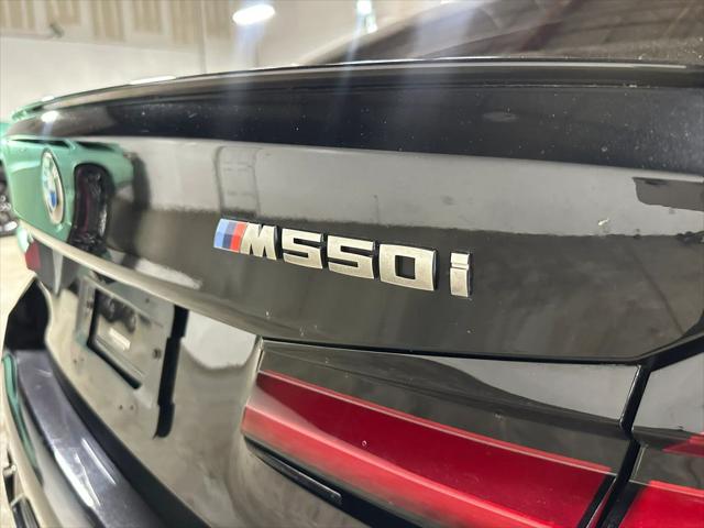 2022 BMW 5 Series M550i xDrive Sedan 4D
